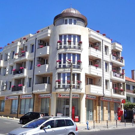 St. George Apartments Nesebar Esterno foto