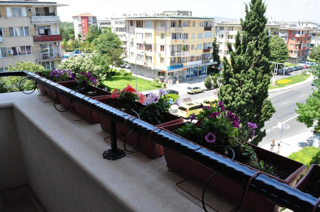 St. George Apartments Nesebar Esterno foto