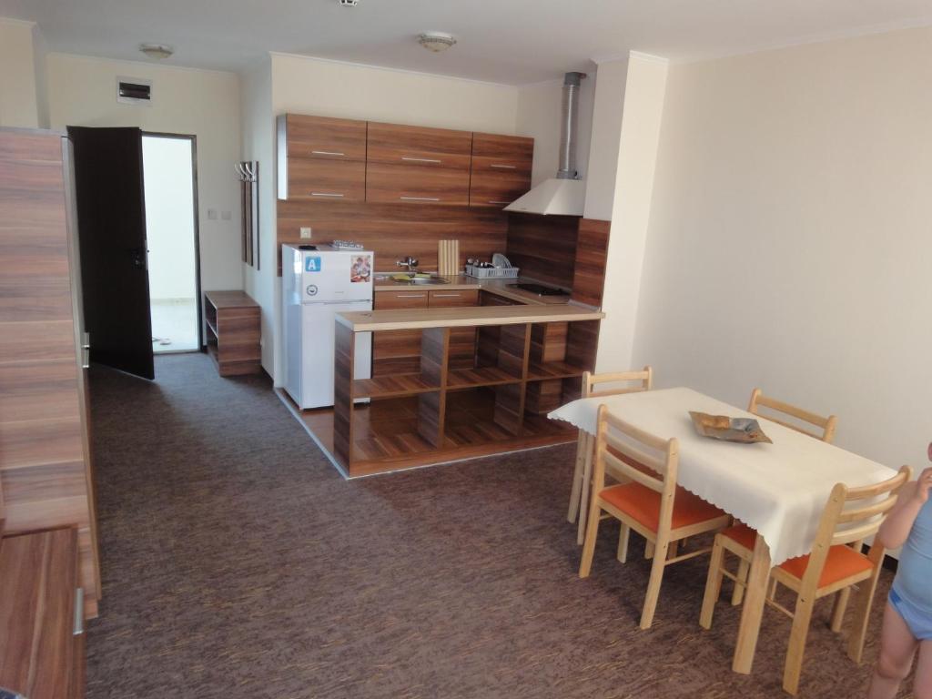 St. George Apartments Nesebar Esterno foto